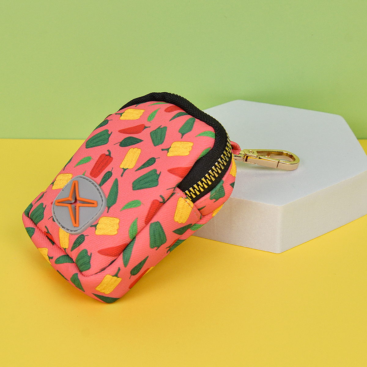 1 Pcs Valentine's Day and New  - مراجعة Poop Bag Dispenser وسعره